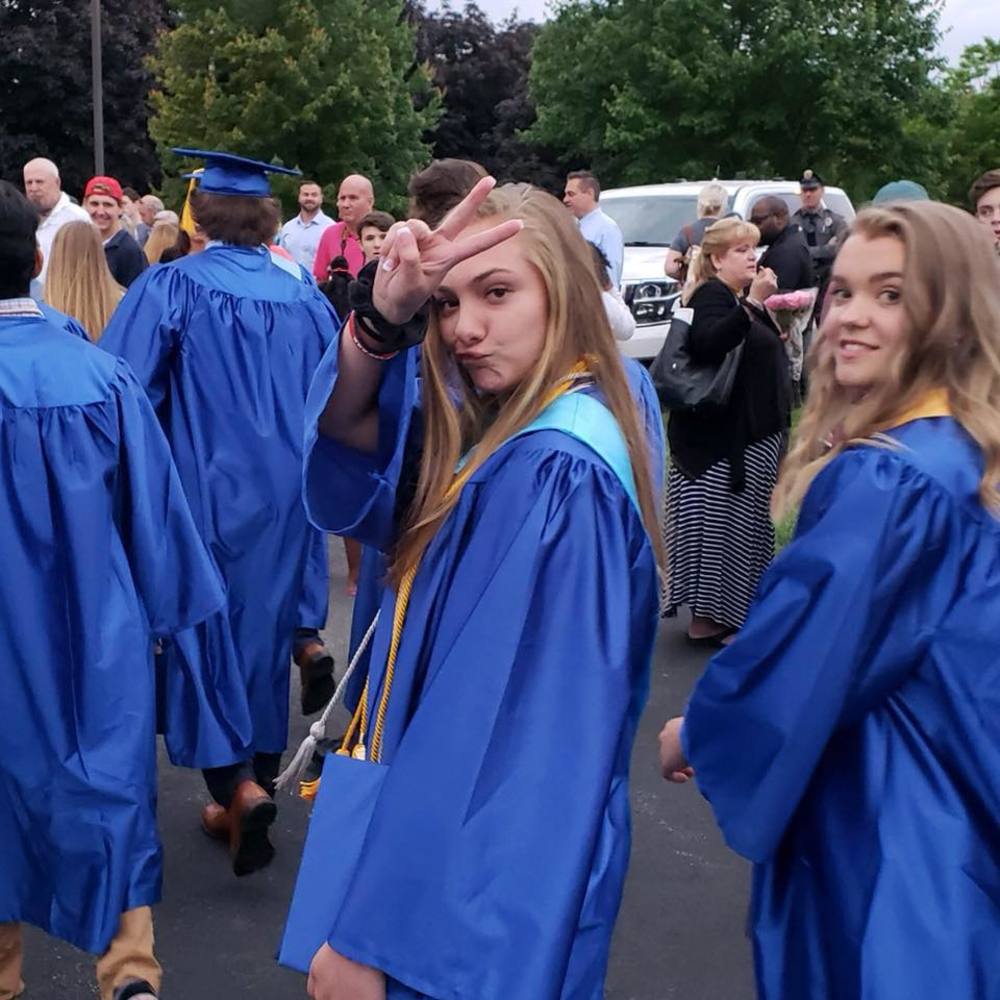 Meet your Posher, Devon